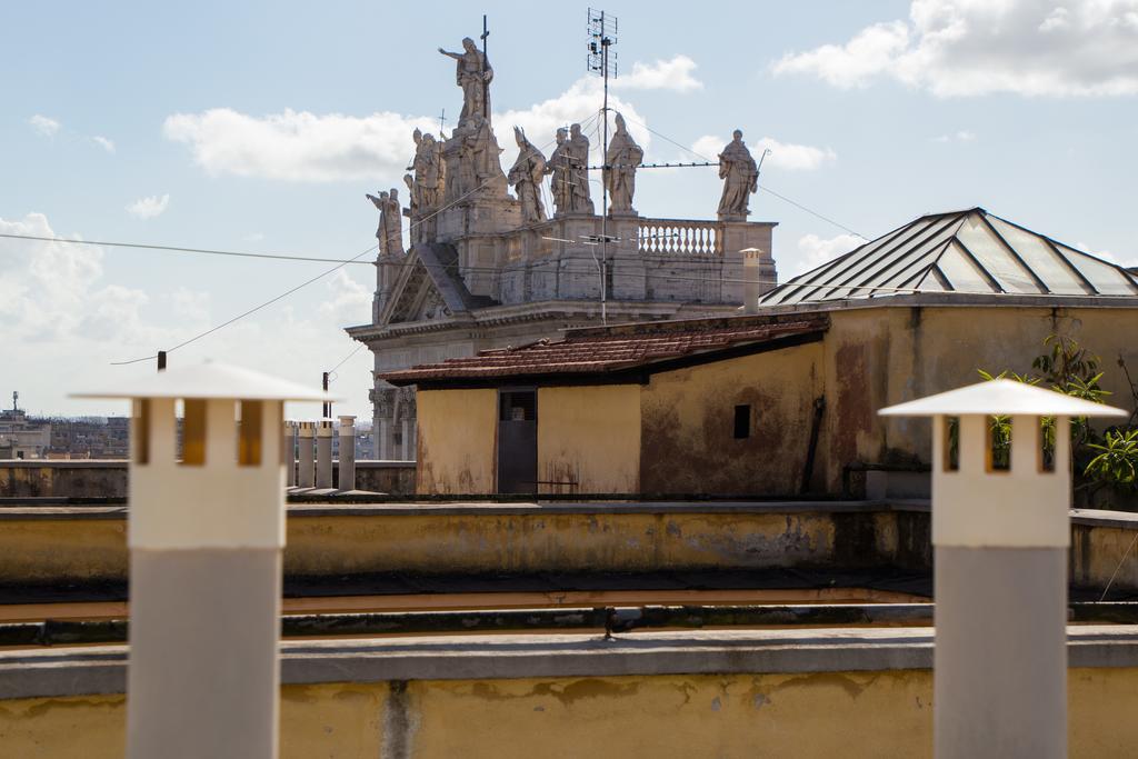 Yourstay@Rome Coliseum Zimmer foto